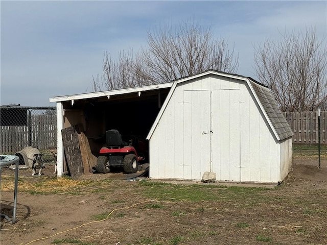 611 E Elm St, Hardin, MO 64035 - view of shed