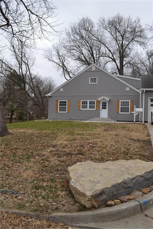 660 Elmdale, Chillicothe, MO 64601 - view of front of home