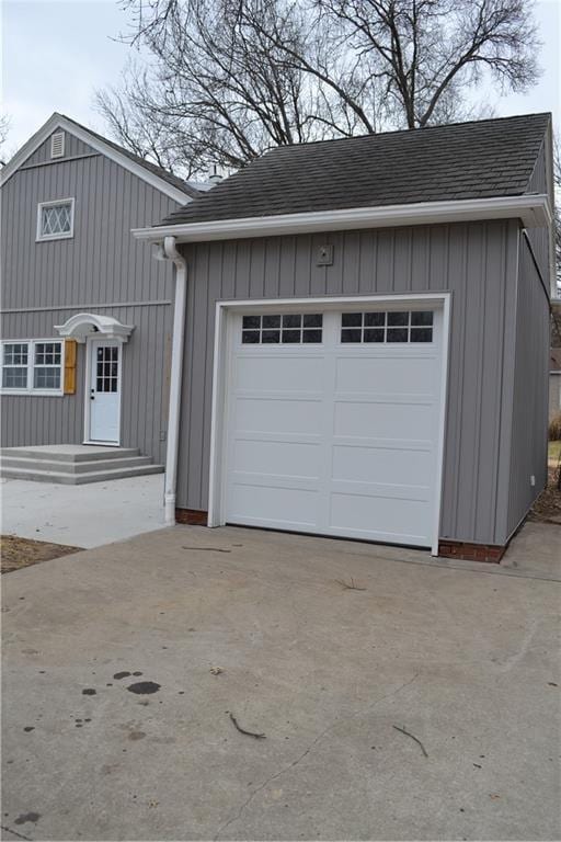 660 Elmdale, Chillicothe, MO 64601 - garage featuring concrete driveway