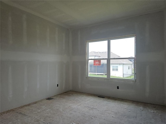 4275 Lake Shore Ct, Basehor, KS 66007 - view of spare room