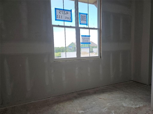 4275 Lake Shore Ct, Basehor, KS 66007 - view of empty room