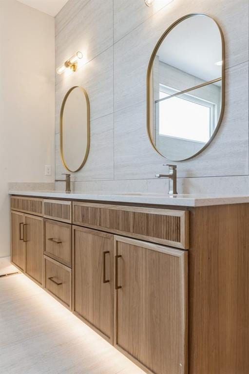 17041 Earnshaw St, Overland Park, KS 66221 - full bathroom with vanity