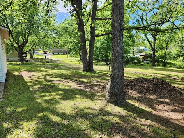 29243 Serene Ave, Warsaw, MO 65355 - view of green lawn
