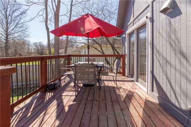 316 SE Williamsburg Dr, Blue Springs, MO 64014 - photo 32