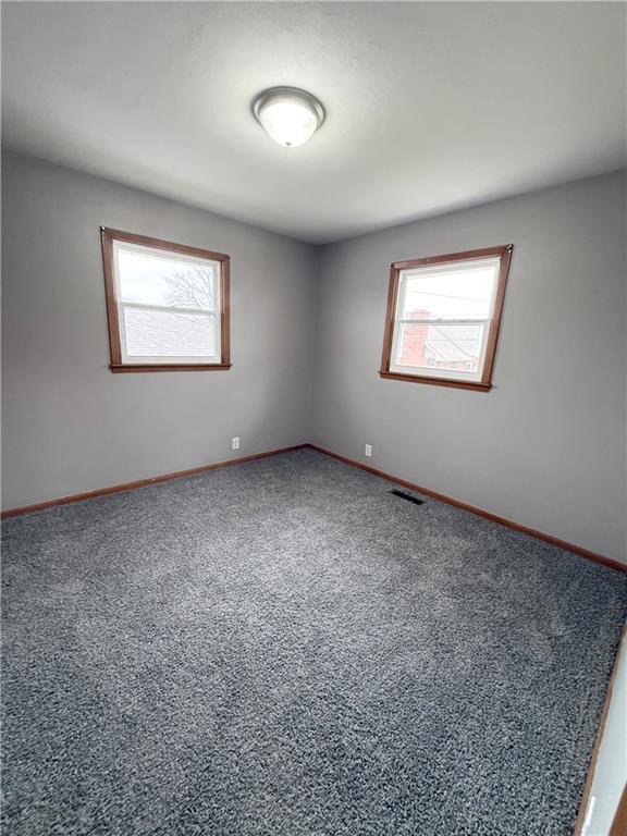 209 Crescent Dr, Chillicothe, MO 64601 - photo 17