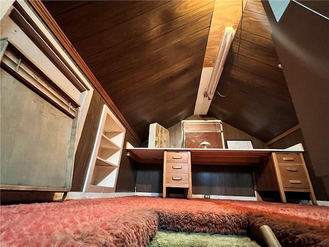 unfurnished bedroom featuring vaulted ceiling