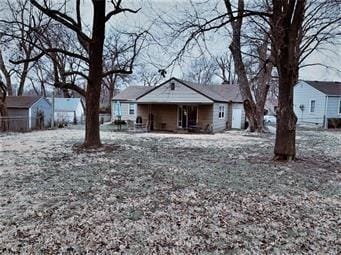 view of front of home