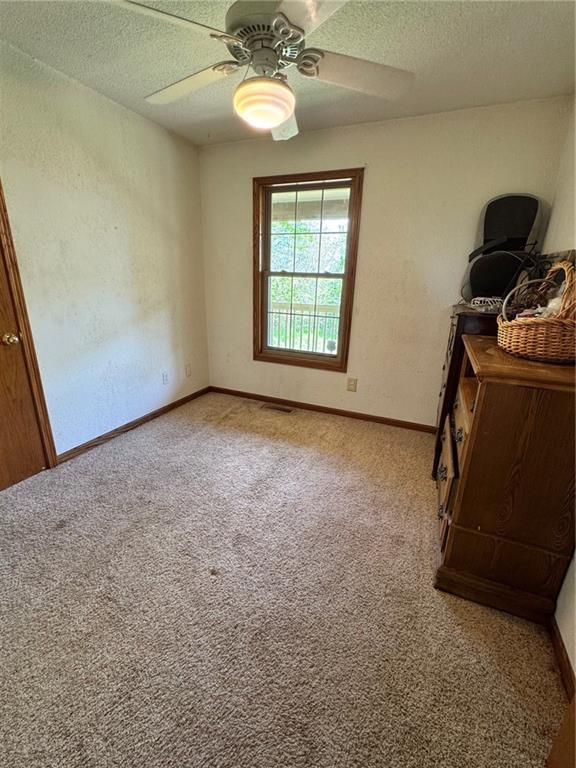 30904 Pressonville Rd, Paola, KS 66071 - photo 13