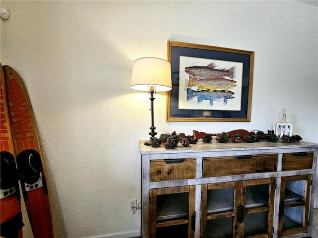 528 W End Cir, Osage Beach, MO 65065 - detailed view