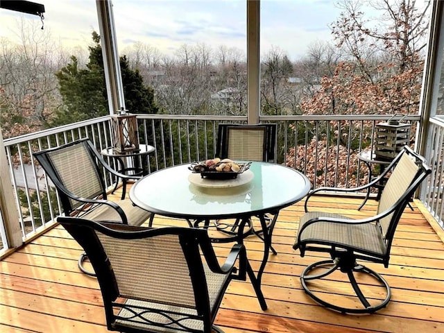 528 W End Cir, Osage Beach, MO 65065 - view of deck