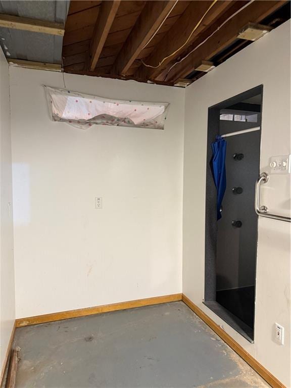 1020 Francis St, Lexington, MO 64067 - basement with baseboards