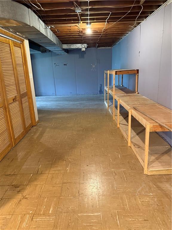1020 Francis St, Lexington, MO 64067 - view of below grade area