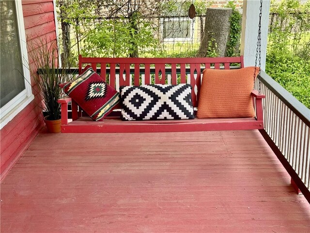 3640 Forest Ave, Kansas City, MO 64109 - view of deck