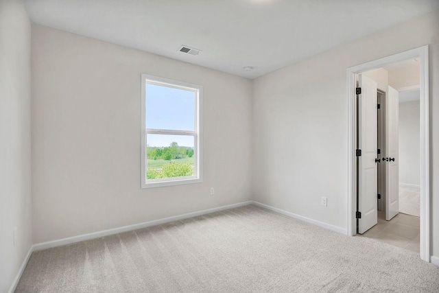 16470 W 166th Pl, Olathe, KS 66062 - empty room with light carpet and baseboards