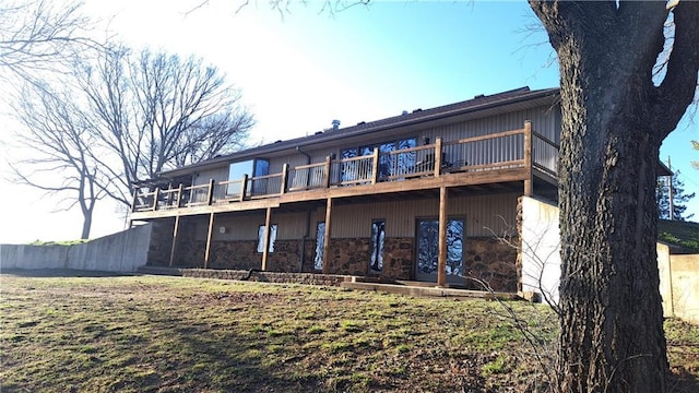 2101A Dove Rd, Longton, KS 67352 - back of house with stone siding