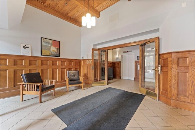 308 W 8th St Unit 505, Kansas City, MO 64105 - common area featuring visible vents