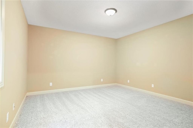 2718 S Brentwood Dr, Independence, MO 64055 - photo 20