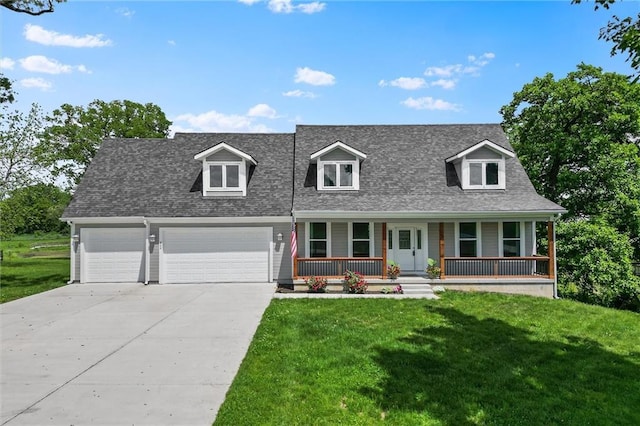 200 NW 180th St, Smithville, MO 64089 - new england style home with a porch, an attached garage, a front yard, and driveway