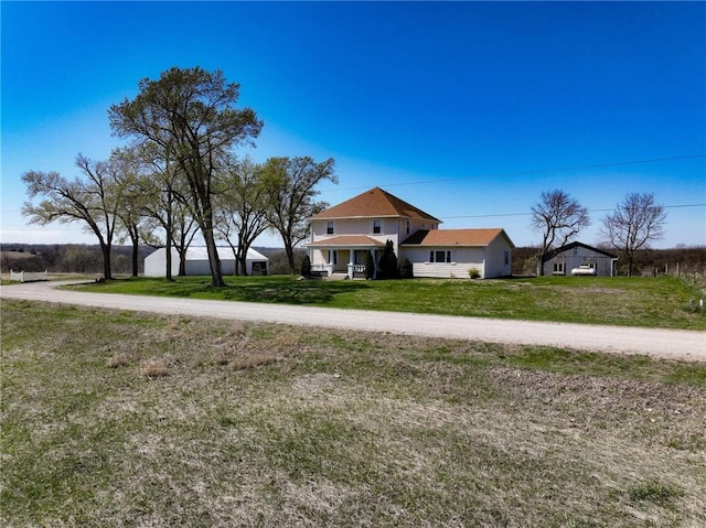 2023 Linden Rd, Hiawatha, KS 66434 - view of front of home featuring a front lawn