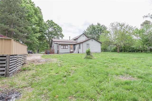 1404 S Market St, Holden, MO 64040 - view of grassy yard