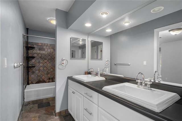 4518 Holly St Unit 34, Kansas City, MO 64111 - photo 8
