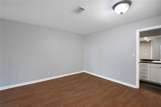 4518 Holly St Unit 34, Kansas City, MO 64111 - photo 12