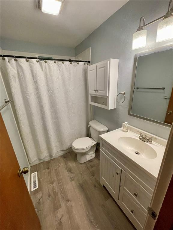 112 W Russell Ave, Warrensburg, MO 64093 - photo 14