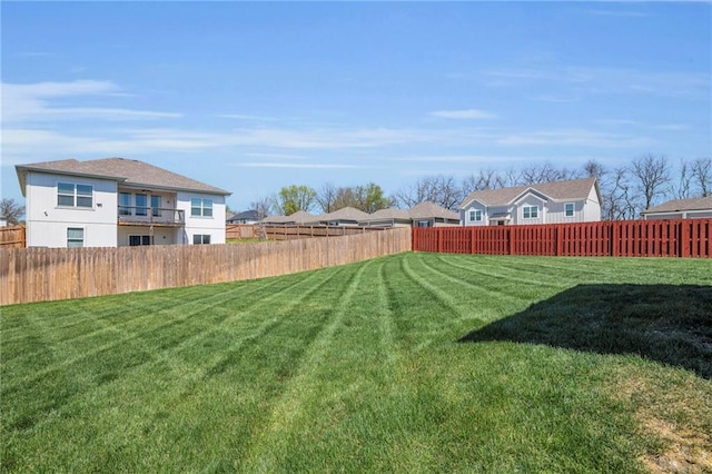 900 NW Lindenwood Dr, Grain Valley, MO 64029 - view of yard with a residential view