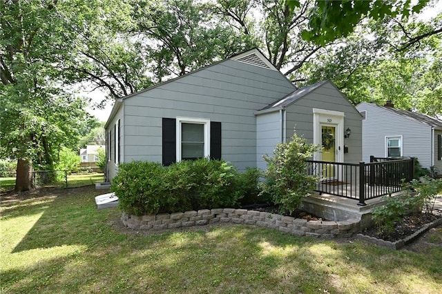 501 W 86th St, Kansas City, MO 64114 - view of front of home featuring a deck