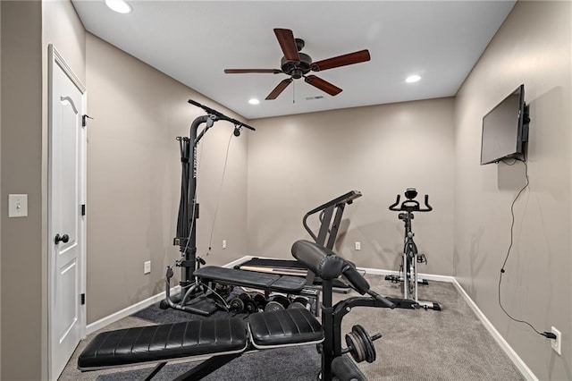 workout room featuring a ceiling fan, baseboards, and recessed lighting
