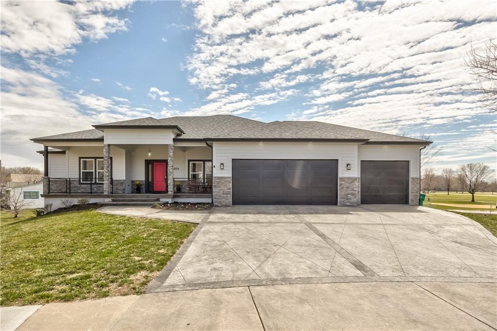 23941 Saint Andrews Ct, Paola, KS 66071 - photo 1