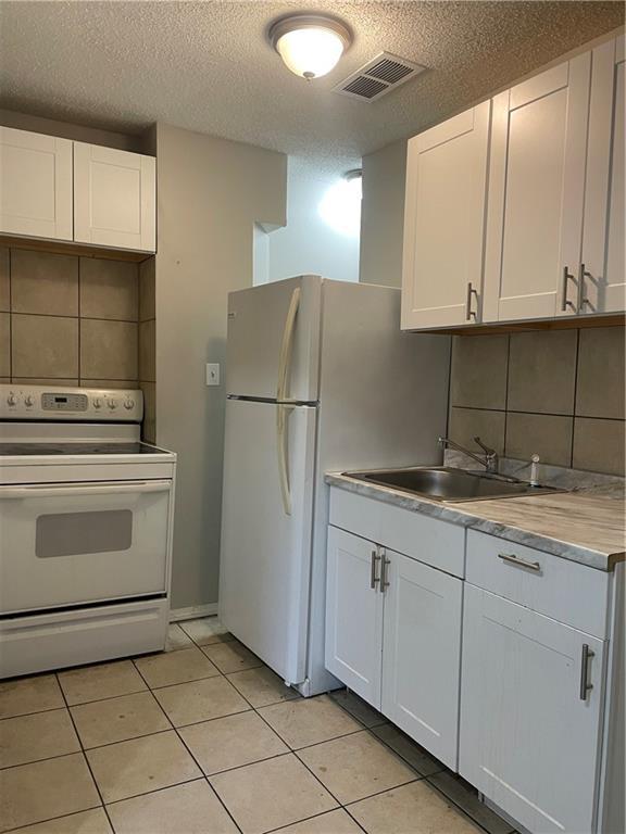 106-108 Bellaire Ave, Kansas City, MO 64123 - photo 8