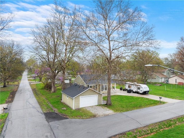 508 S 7th St, Louisburg, KS 66053 - view of side of property featuring a yard