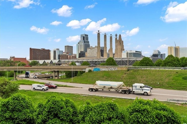 1605 Jefferson St, Kansas City, MO 64108 - view of community with a skyline view