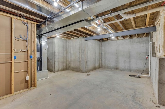 view of unfinished below grade area