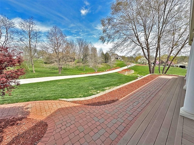 8225 NE 124th St, Kansas City, MO 64167 - view of community with a lawn