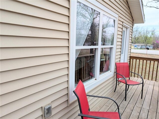 1804 S Phillips St, El Dorado Springs, MO 64744 - view of wooden terrace