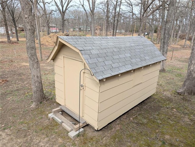 1804 S Phillips St, El Dorado Springs, MO 64744 - view of shed