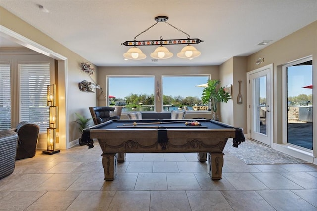 rec room featuring visible vents, baseboards, and billiards