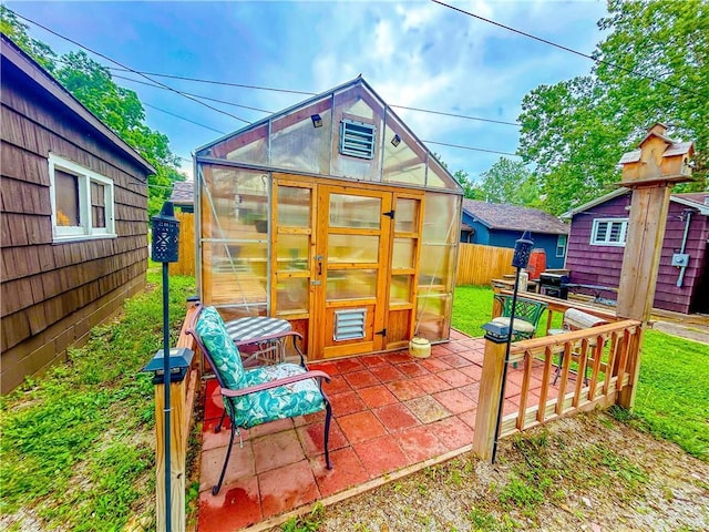 1124 Pacific Ave, Osawatomie, KS 66064 - view of greenhouse