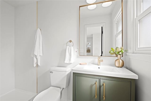 14875 Edgerton Rd, Gardner, KS 66030 - bathroom featuring vanity and a shower