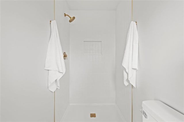 14875 Edgerton Rd, Gardner, KS 66030 - bathroom with a tile shower and toilet