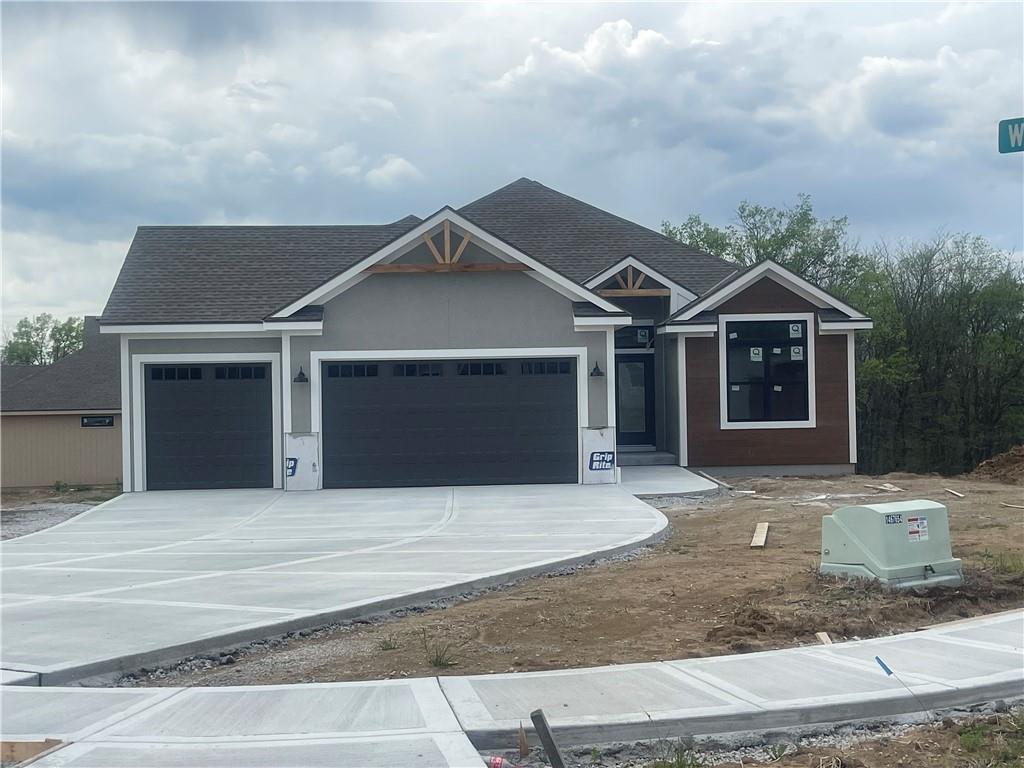 510 Whitetail Ct, Smithville, MO 64089 - photo 1
