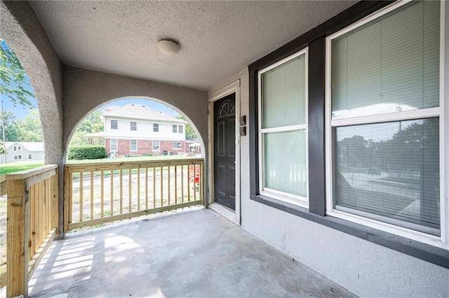 3318 E 10th St, Kansas City, MO 64127 - photo 5