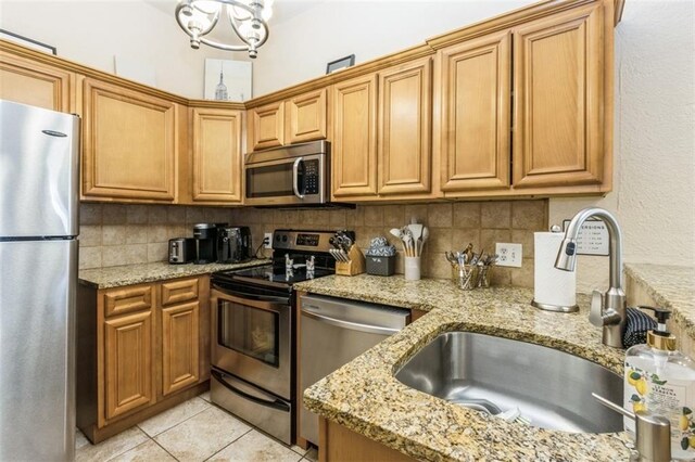 1111 W 46th St Unit 4, Kansas City, MO 64112 - photo 5