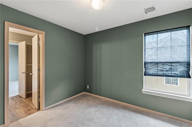 8101 N Lawn Ave, Kansas City, MO 64119 - photo 17
