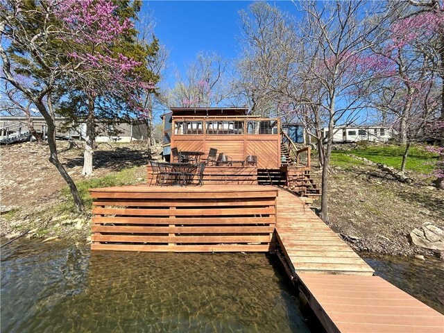 225 E Sugarlake Dr, Mound City, KS 66056
