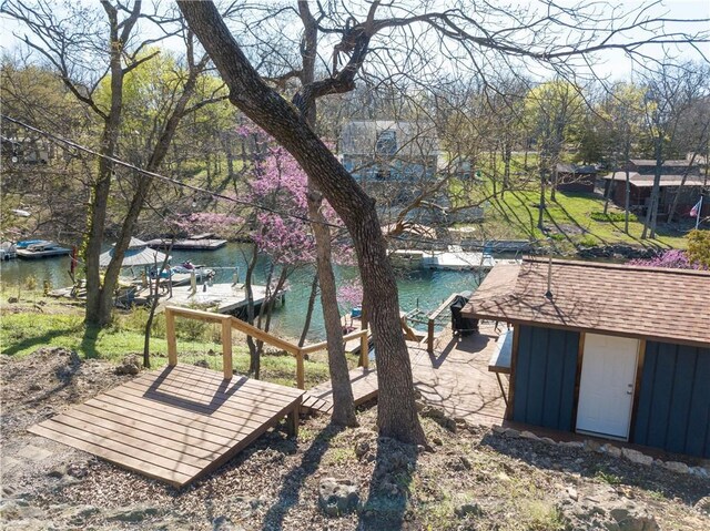 225 E Sugarlake Dr, Mound City, KS 66056