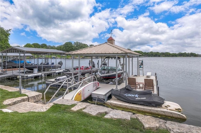 101 Algonquin Dr, Lake Winnebago, MO 64034 - dock area featuring boat lift and a water view