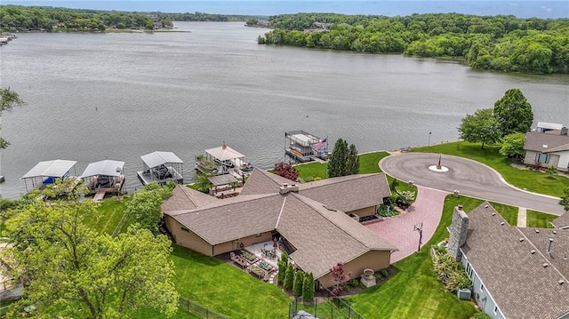 101 Algonquin Dr, Lake Winnebago, MO 64034 - aerial view of a nearby body of water